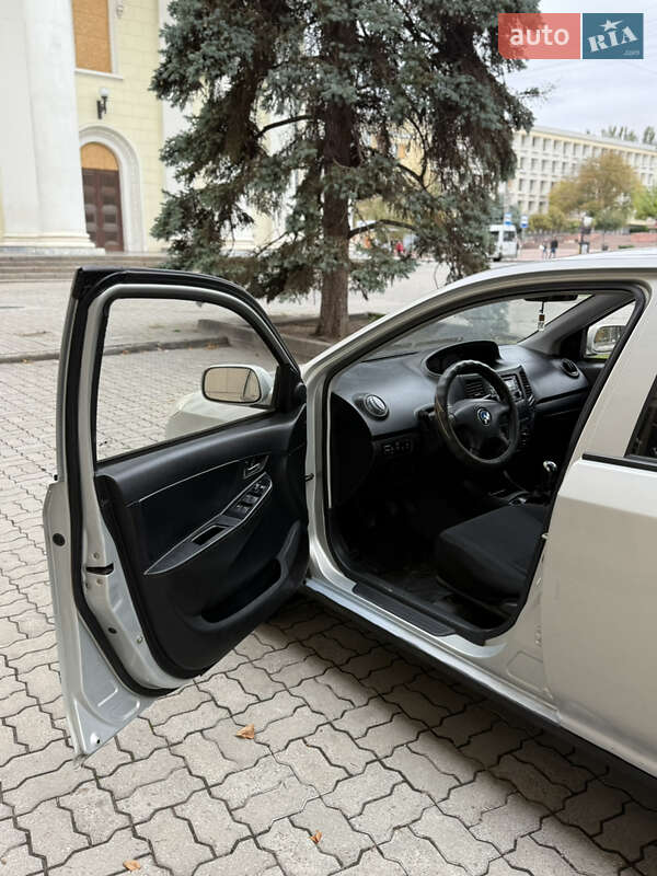 Седан Geely MK 2013 в Запоріжжі