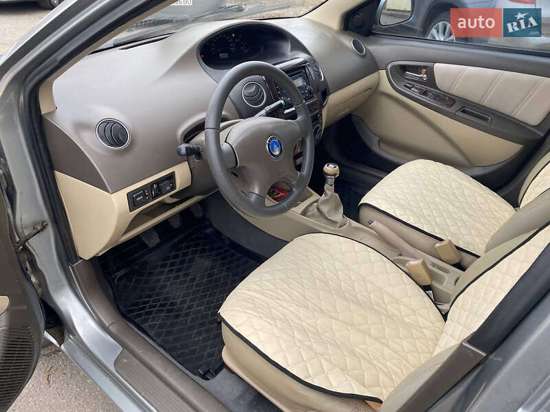 Седан Geely MK 2010 в Полтаві