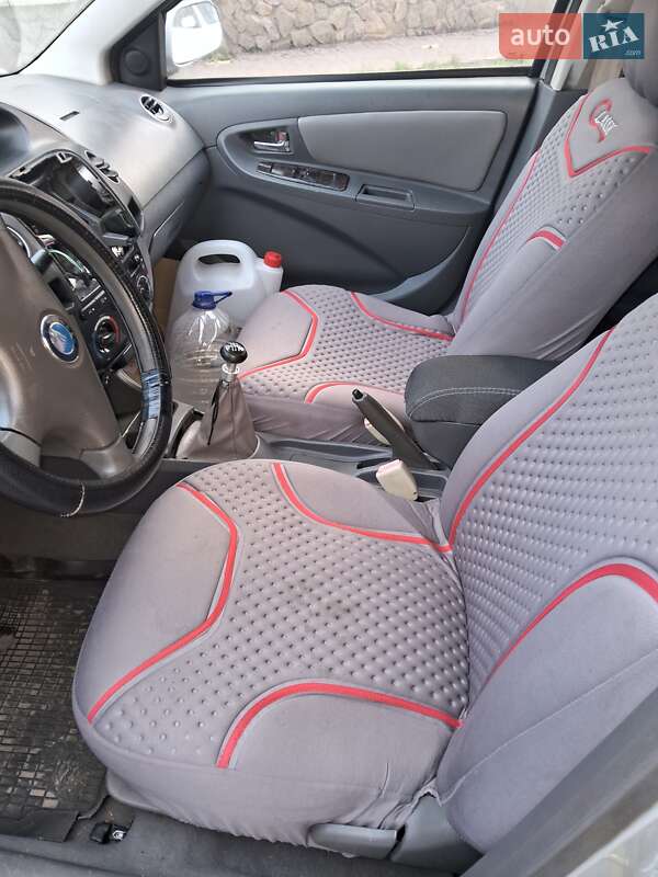 Седан Geely MK 2008 в Виннице