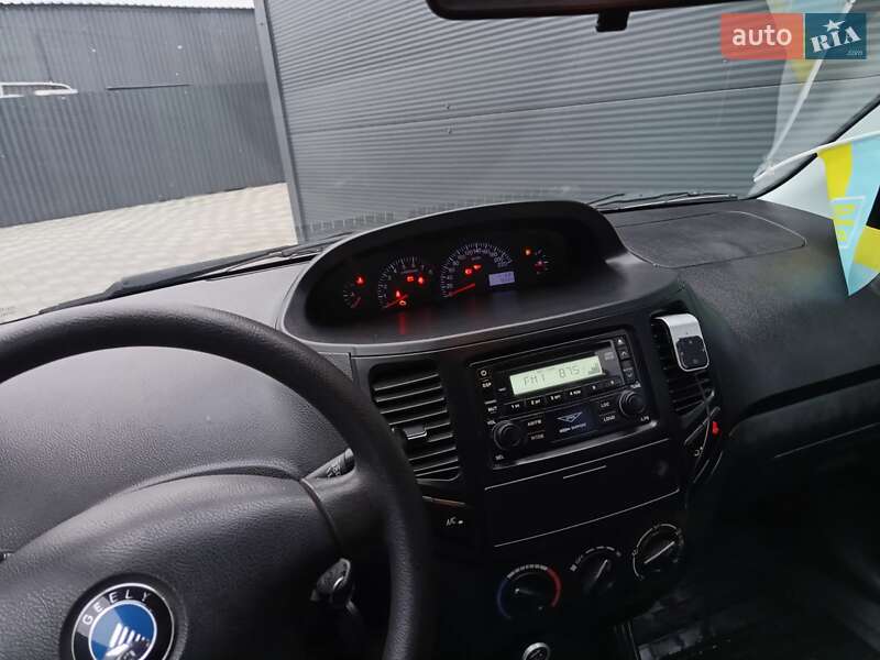 Седан Geely MK 2013 в Глобиному