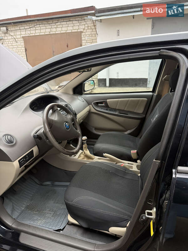 Седан Geely MK 2008 в Вараше