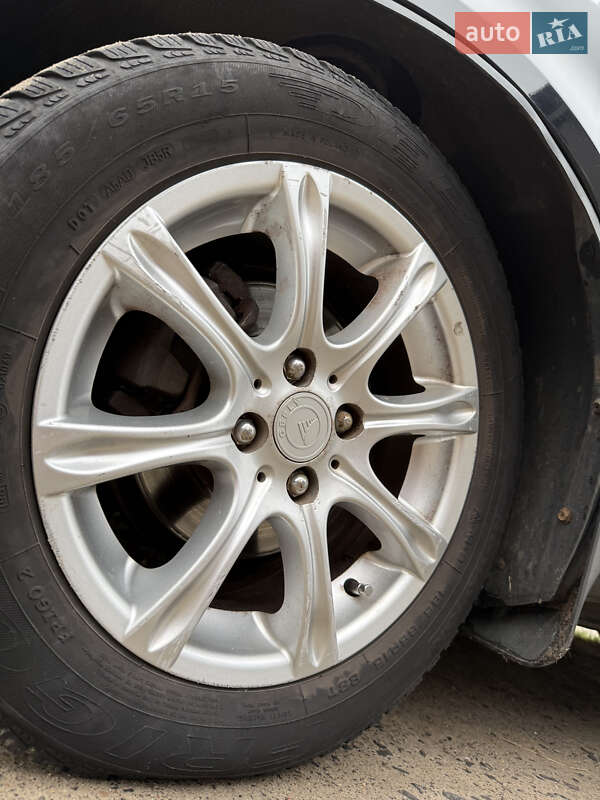 Седан Geely MK 2008 в Вараше