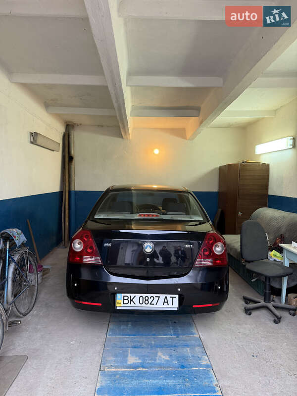 Седан Geely MK 2008 в Вараше