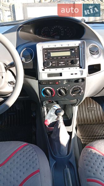 Седан Geely MK 2008 в Кельменцах