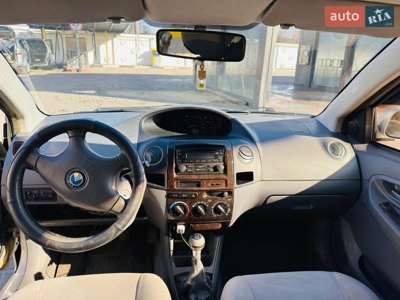 Седан Geely MK 2008 в Ровно