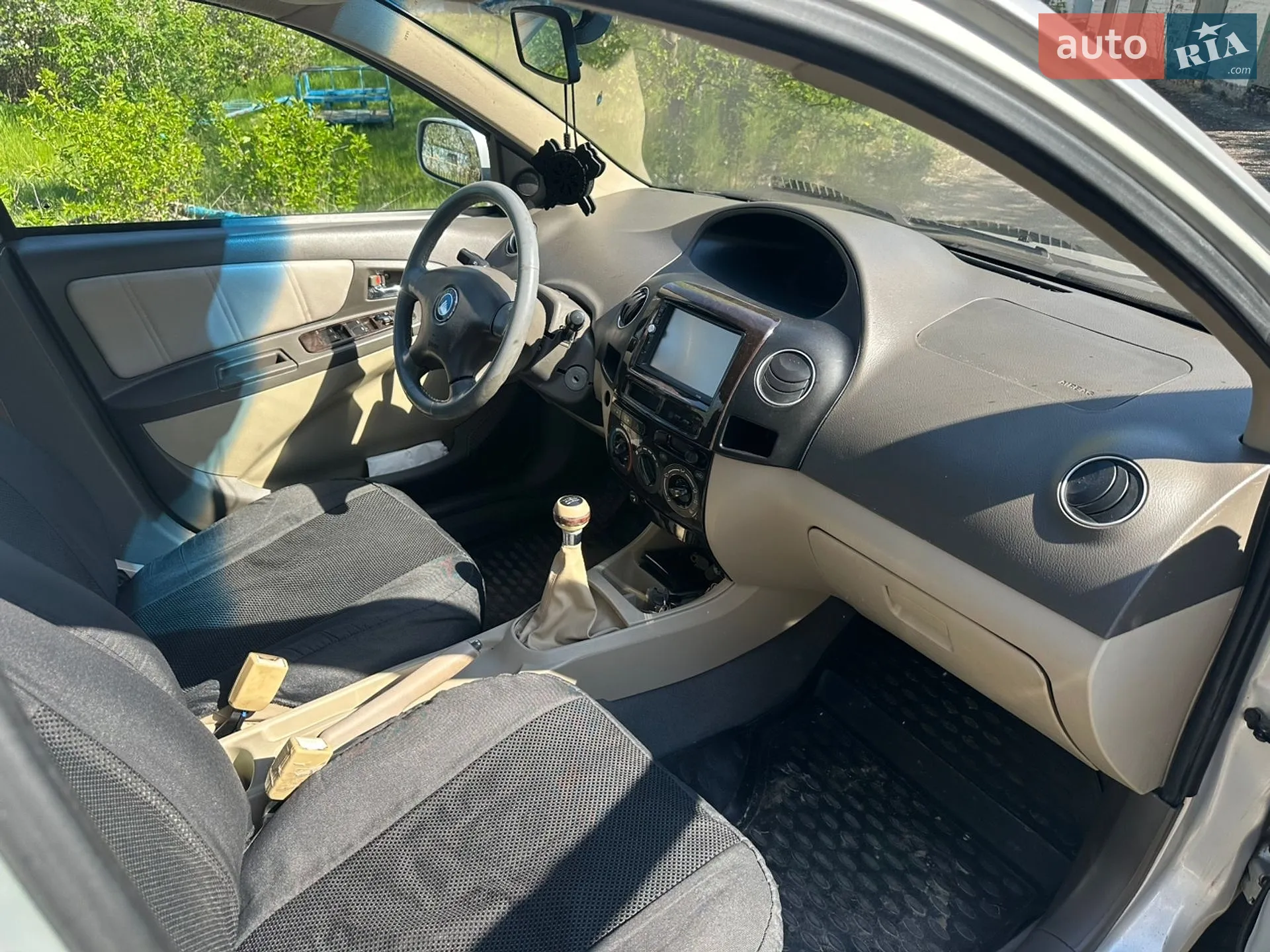 2010 Geely MK - мініатюра 15