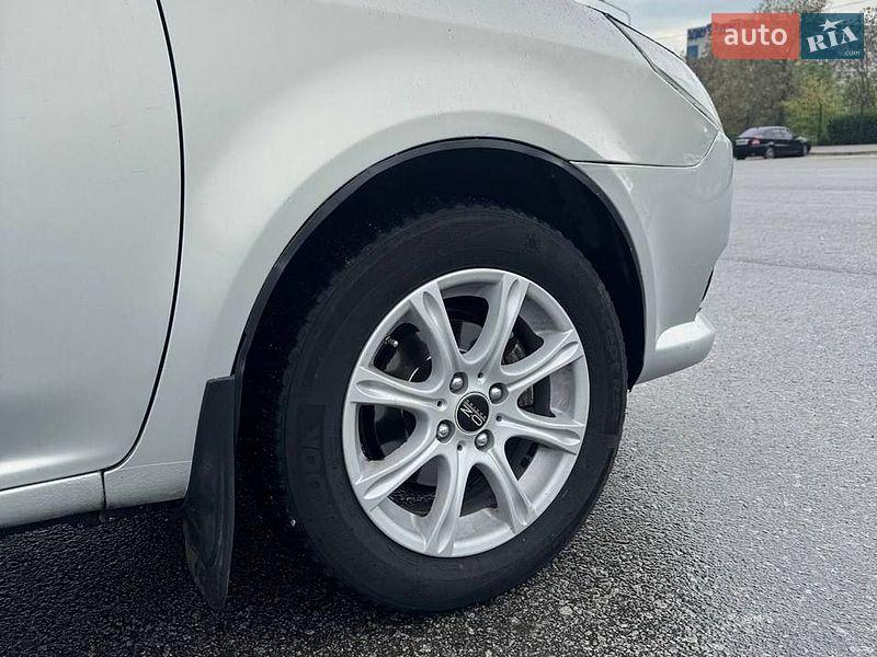 Седан Geely MK 2012 в Запоріжжі