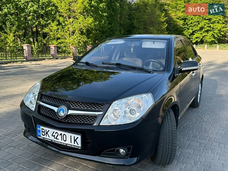 Седан Geely MK 2010 в Вараше