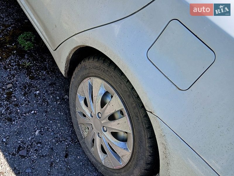 Седан Geely MK 2013 в Гадячі