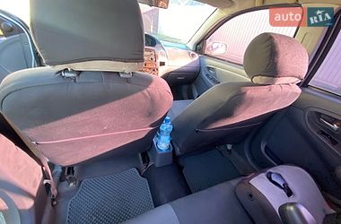 Седан Geely MK 2008 в Ужгороді