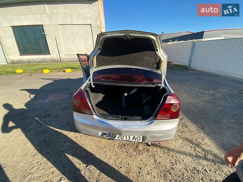 Седан Geely MK 2008 в Ужгороде