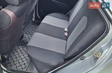 Седан Geely MK 2013 в Львові