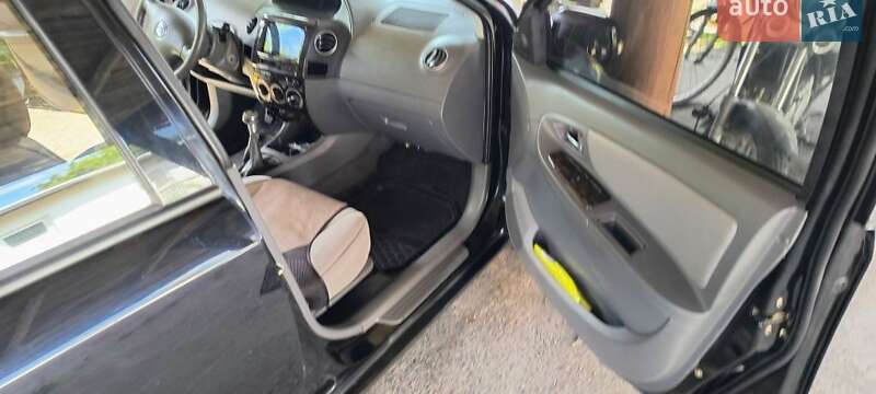 Седан Geely MK 2008 в Ромнах