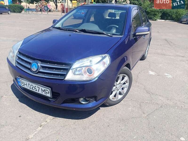 Седан Geely MK 2011 в Сарате