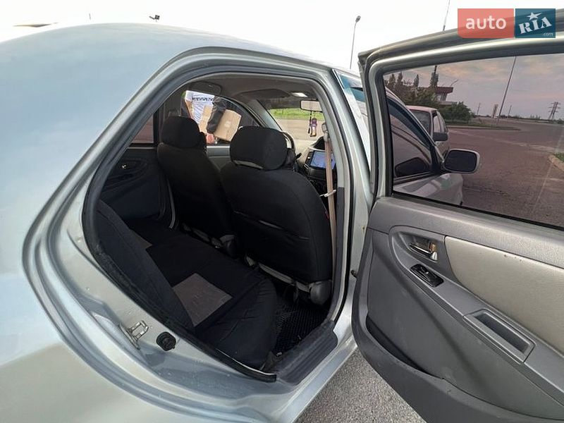 Седан Geely MK 2011 в Славутичі