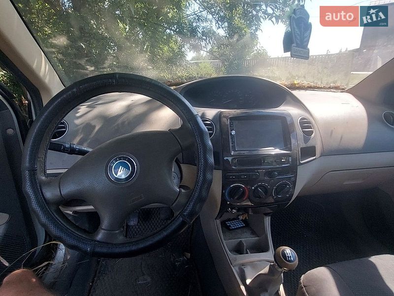 Седан Geely MK 2010 в Изюме