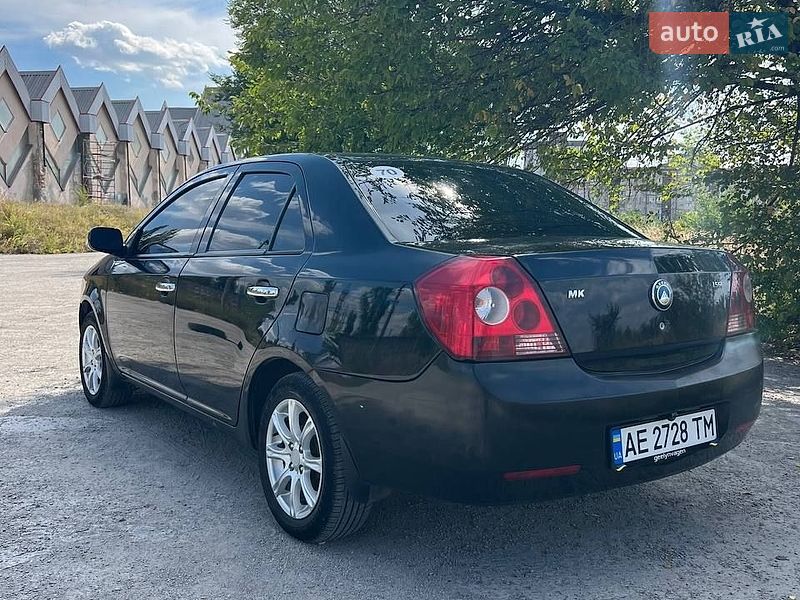Седан Geely MK 2012 в Кривому Розі