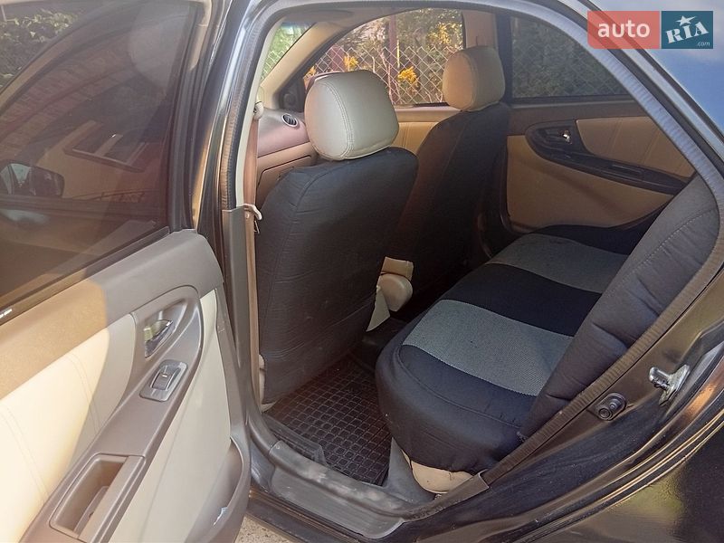 Седан Geely MK 2008 в Стрию