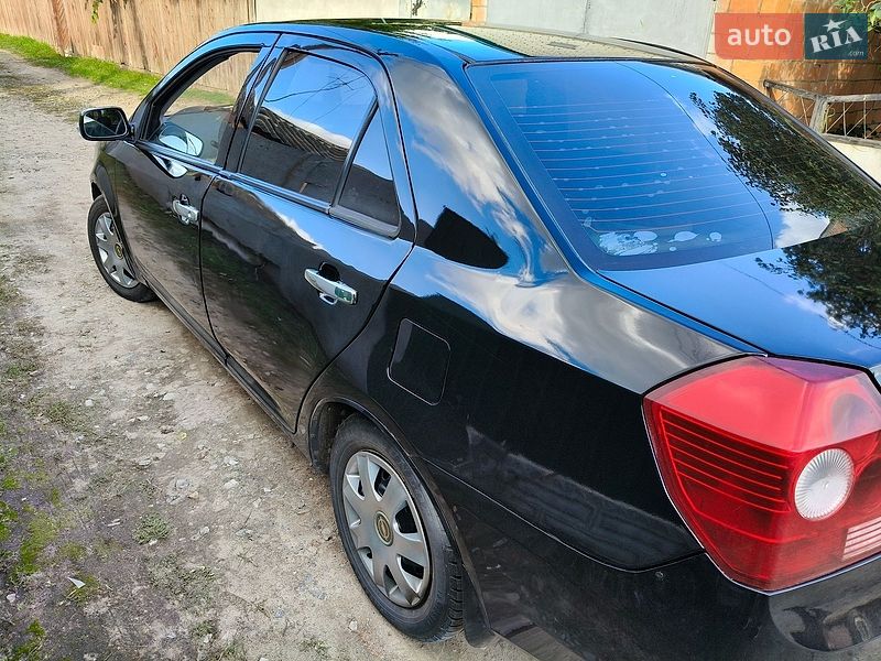 Седан Geely MK 2007 в Ромнах