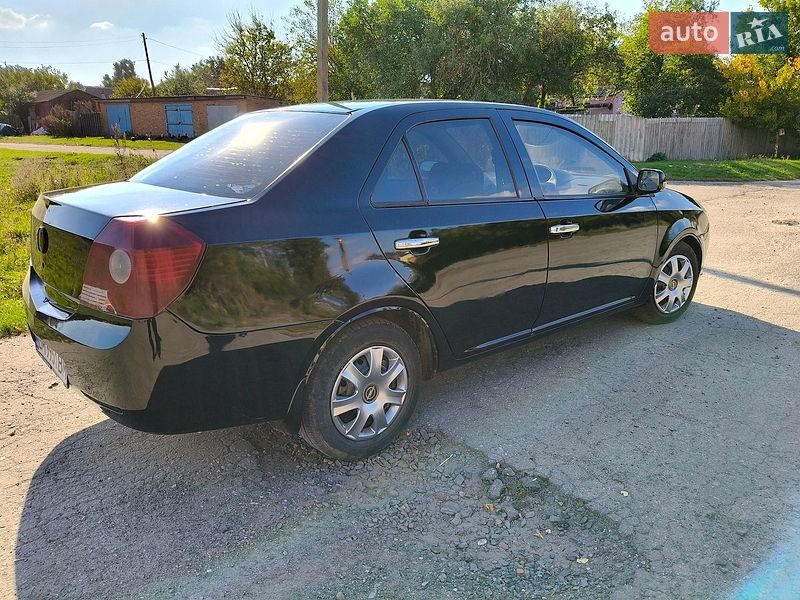 Седан Geely MK 2007 в Ромнах