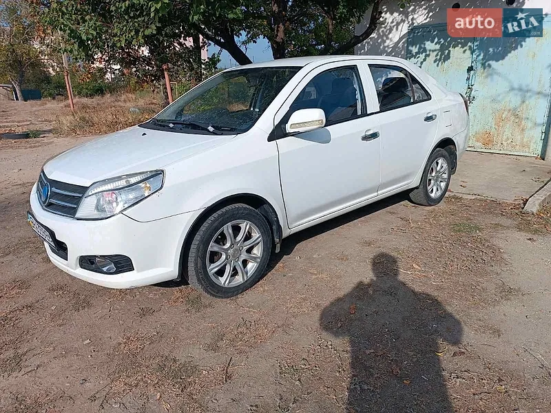 Geely MK 2013