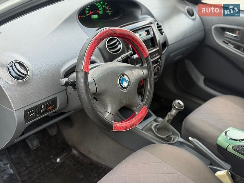 Седан Geely MK 2009 в Летичеве