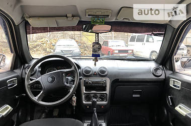 Седан Geely MR 2012 в 