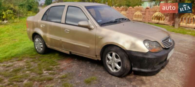 Седан Geely MR 2008 в Владимирце
