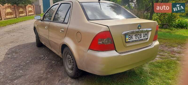 Седан Geely MR 2008 в Владимирце