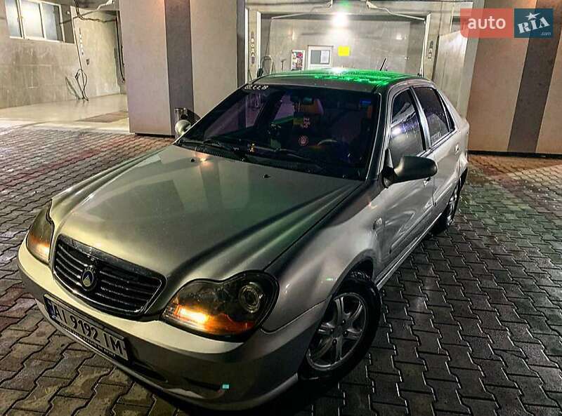 Седан Geely MR 2009 в Рахове