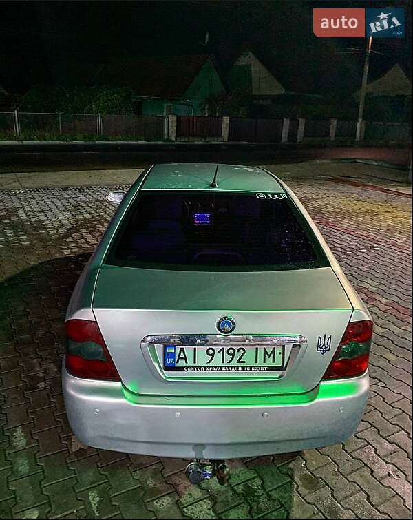 Седан Geely MR 2009 в Рахове