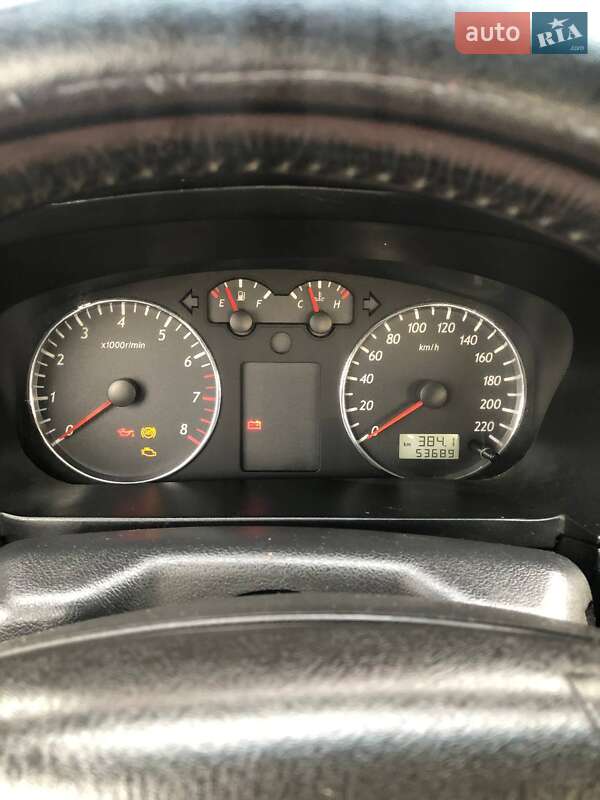 Седан Geely MR 2011 в Ивано-Франковске