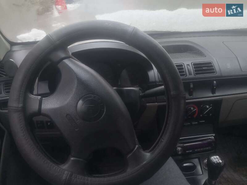 Седан Geely MR 2008 в Львове