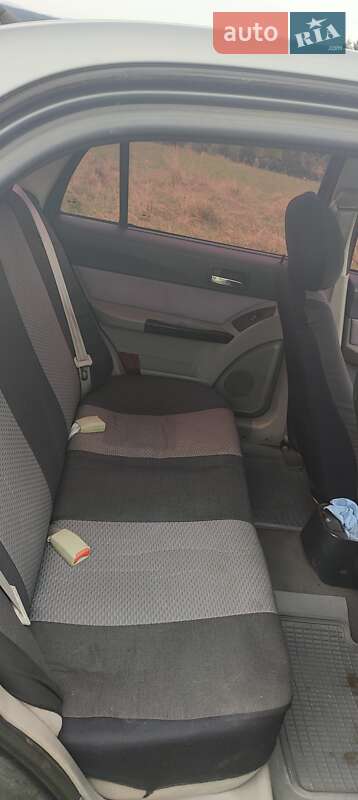 Седан Geely MR 2007 в Турке