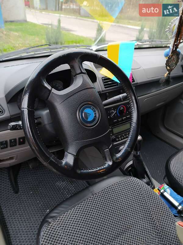 Хетчбек Geely MR 2008 в Полтаві