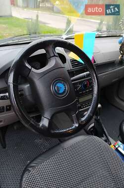 Хэтчбек Geely MR 2008 в 