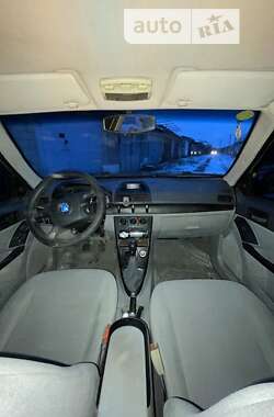 Седан Geely MR 2007 в 