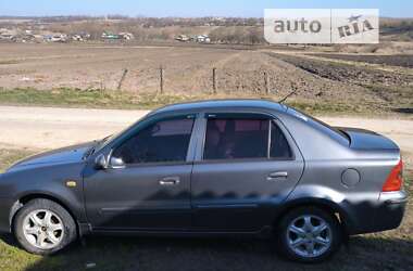 Хэтчбек Geely MR 2008 в Виньковцах