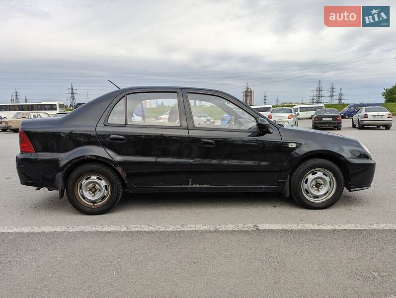 Хэтчбек Geely MR 2009 в Днепре