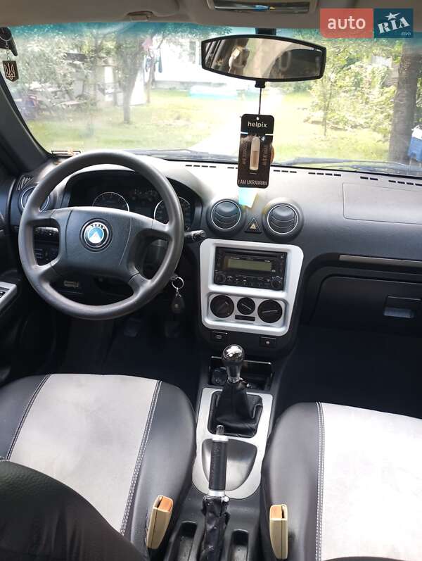 Geely MR 2009 Geely MR 2009