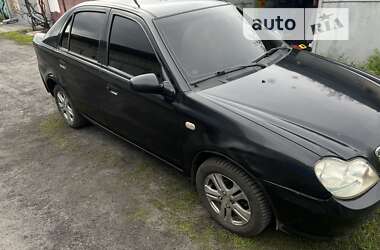 Хэтчбек Geely MR 2009 в 