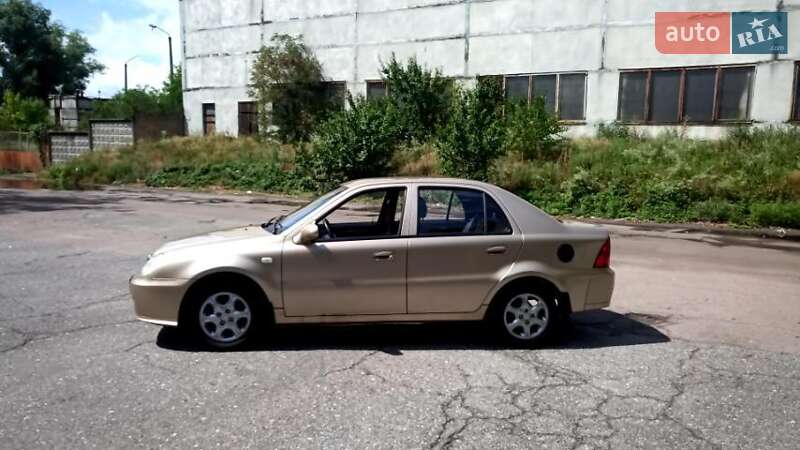 Хэтчбек Geely MR 2009 в Киеве