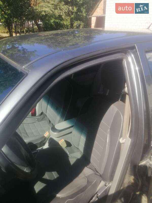 Хэтчбек Geely MR 2008 в Первомайске