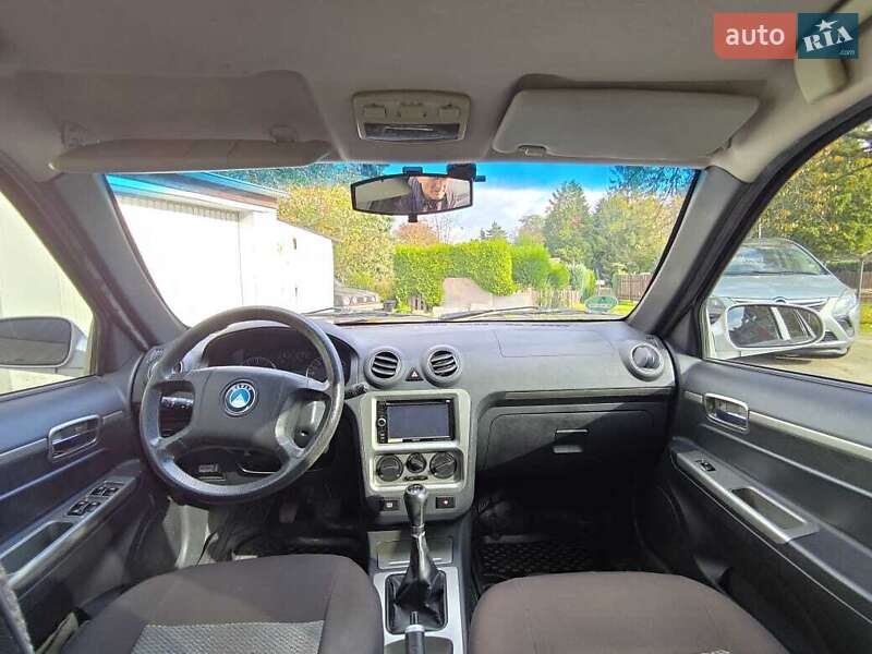 Седан Geely MR 2009 в Львові