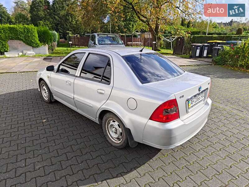 Седан Geely MR 2009 в Львові