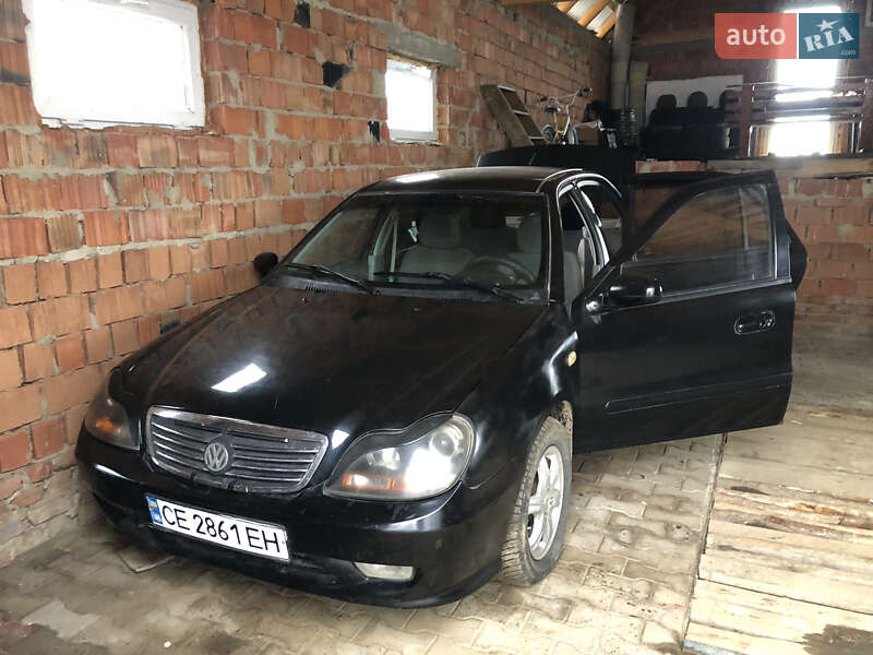 Хэтчбек Geely MR 2008 в 