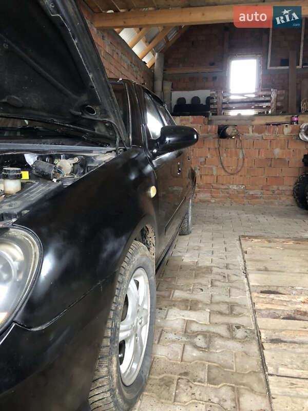 Хэтчбек Geely MR 2008 в Черновцах