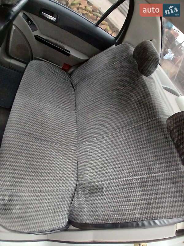 Хетчбек Geely MR 2007 в Бобринці фото 13 Хетчбек Geely MR 2007 в Бобринці
