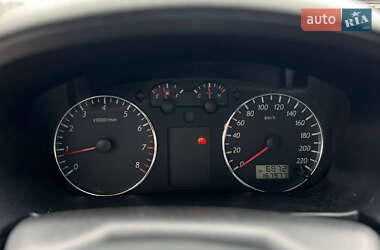 Хэтчбек Geely MR 2011 в 
