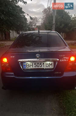 Хэтчбек Geely MR 2007 в 